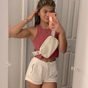 NWT LAST ONE Lululemon Everywhere Belt Bag White Opal